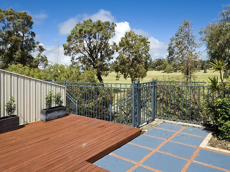 2 Arno Lane, Success WA 6164