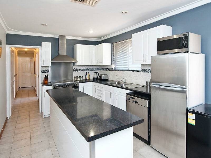 2 Chelsfield Street, Gosnells WA 6110