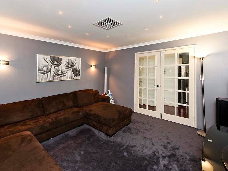 6 Hoop Place, Canning Vale WA 6155