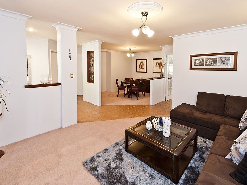 33 Southacre Drive, Canning Vale WA 6155