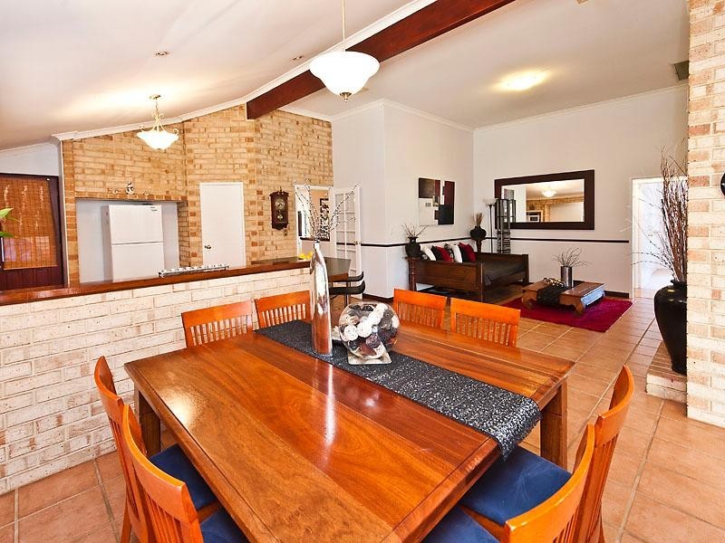 33 Southacre Drive, Canning Vale WA 6155