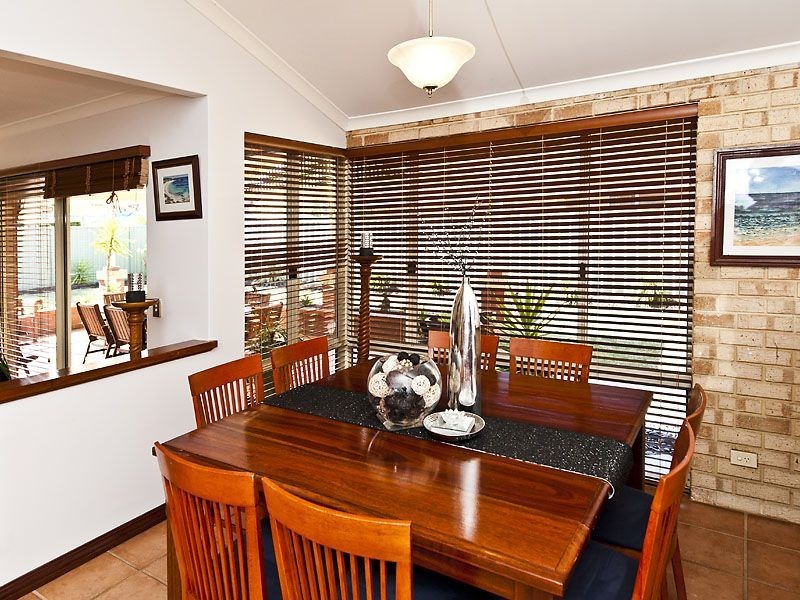 33 Southacre Drive, Canning Vale WA 6155