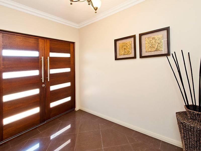 4 Bramley Drive, Canning Vale WA 6155