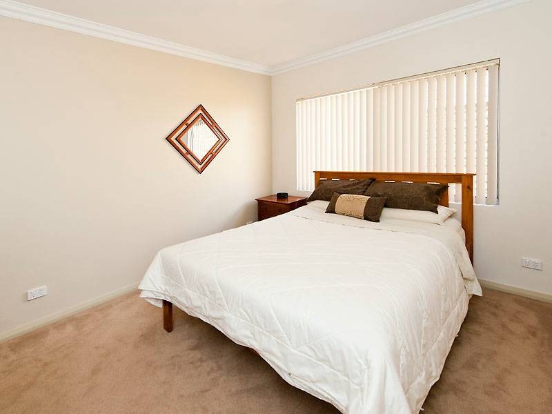 4 Bramley Drive, Canning Vale WA 6155