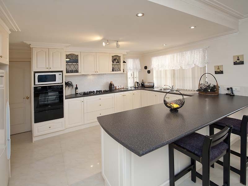 7 Wisley Court, Canning Vale WA 6155