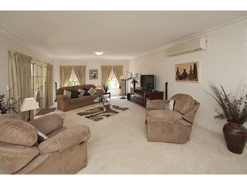 7 Wisley Court, Canning Vale WA 6155