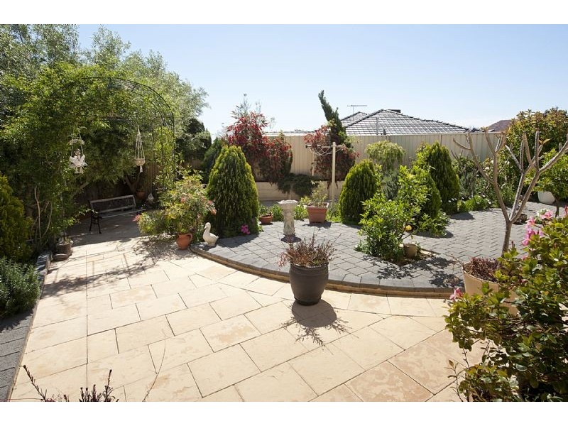 7 Wisley Court, Canning Vale WA 6155