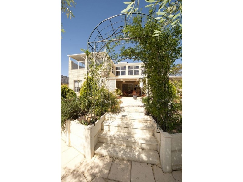 7 Wisley Court, Canning Vale WA 6155