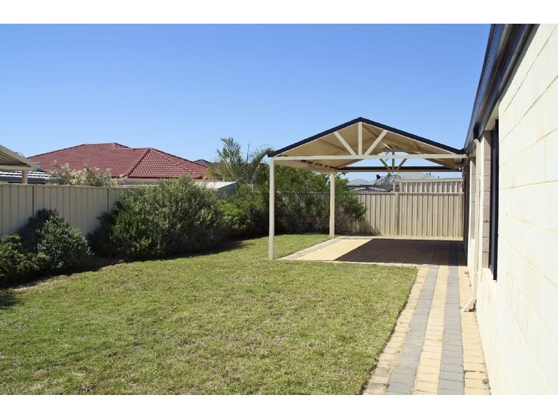 226 Amherst Road, Canning Vale WA 6155