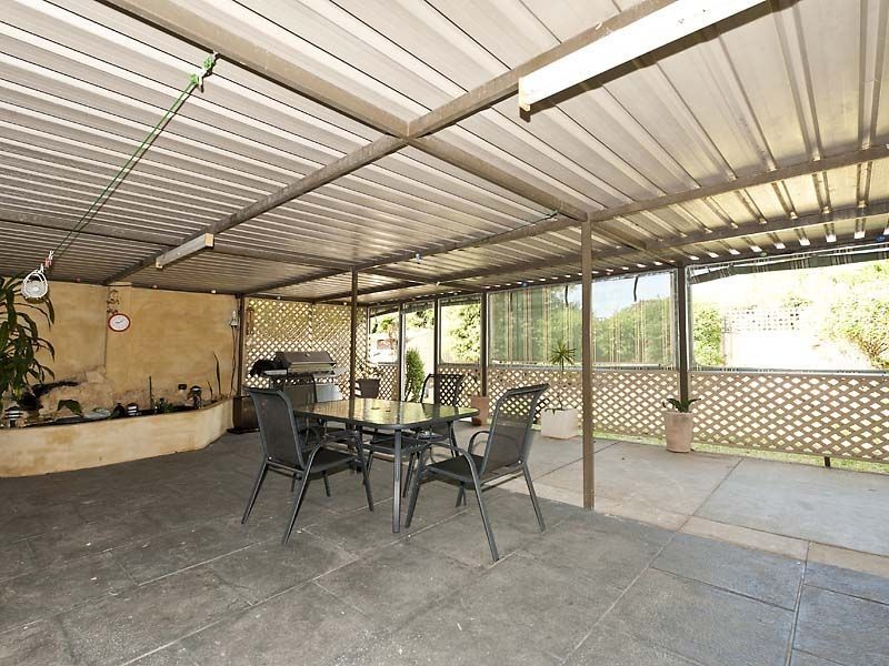 12 Girraween Street, Armadale WA 6112