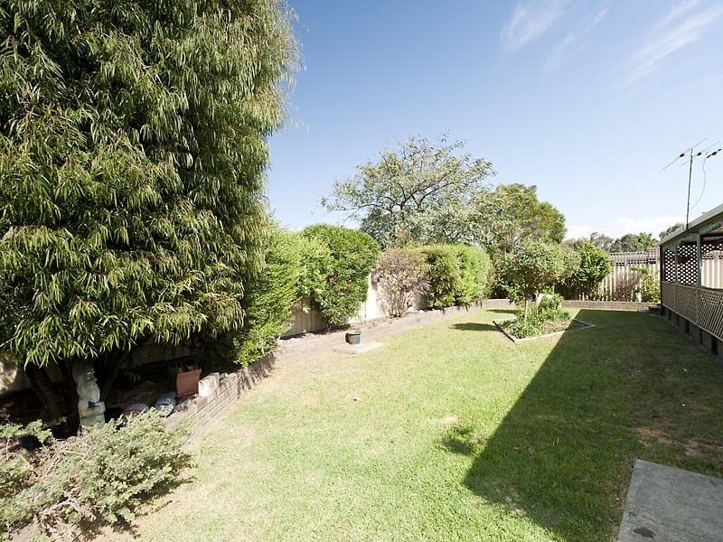 12 Girraween Street, Armadale WA 6112