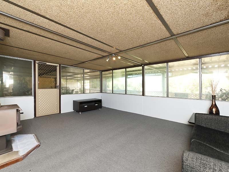 12 Girraween Street, Armadale WA 6112