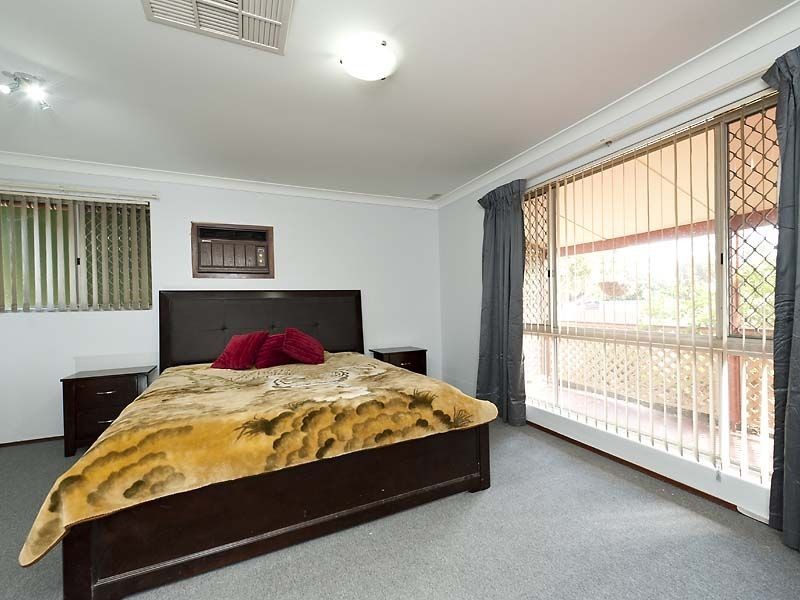 12 Girraween Street, Armadale WA 6112