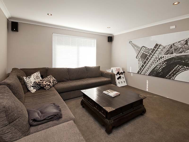 4 Westville Mews, Piara Waters WA 6112