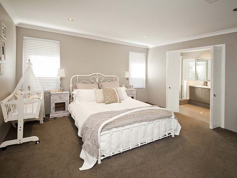 4 Westville Mews, Piara Waters WA 6112