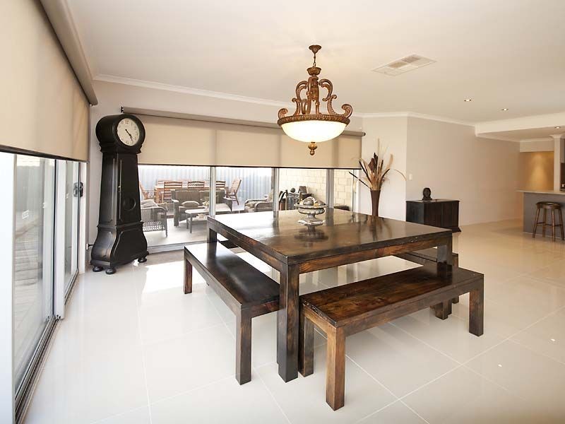 4 Westville Mews, Piara Waters WA 6112