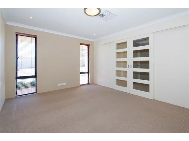 7 Kersley Loop, Harrisdale WA 6112