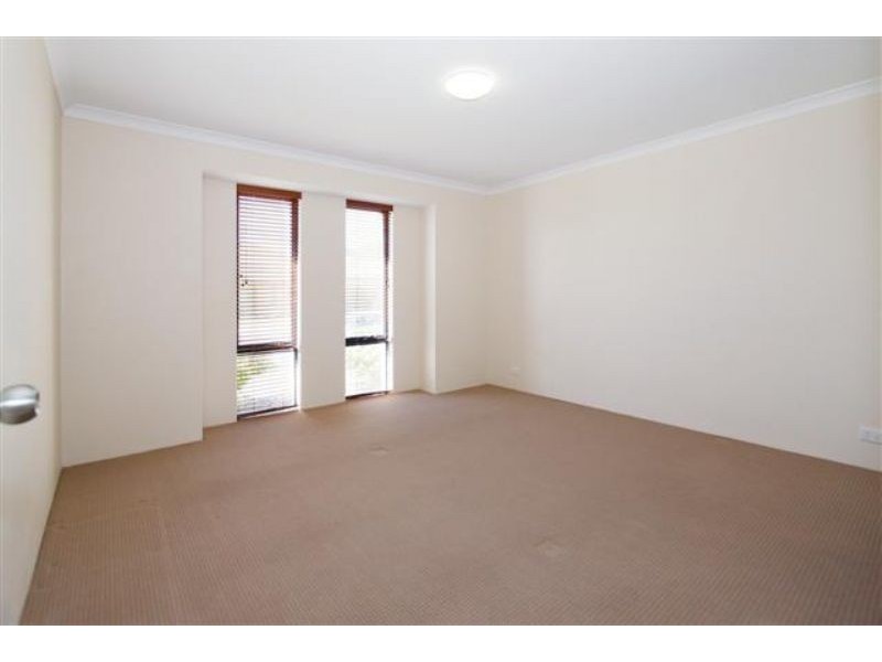 7 Kersley Loop, Harrisdale WA 6112