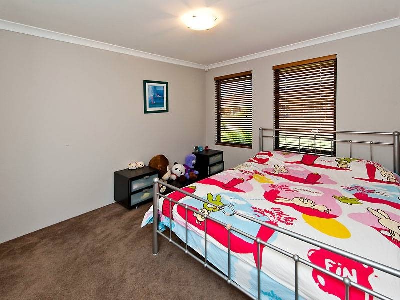 5 Houston Boulevard, Canning Vale WA 6155