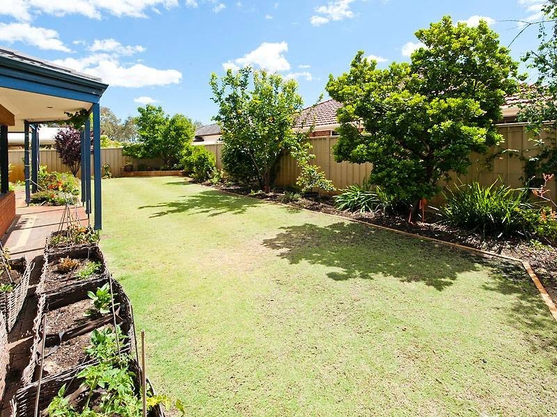 5 Houston Boulevard, Canning Vale WA 6155