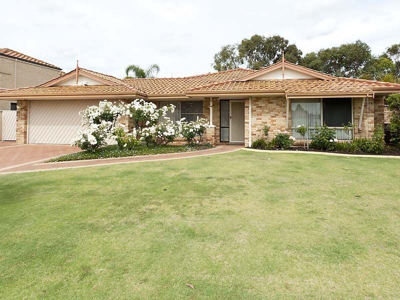 9 Petrea Place, Canning Vale WA 6155