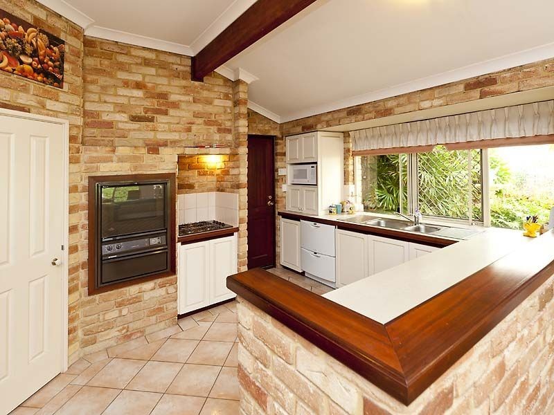9 Petrea Place, Canning Vale WA 6155