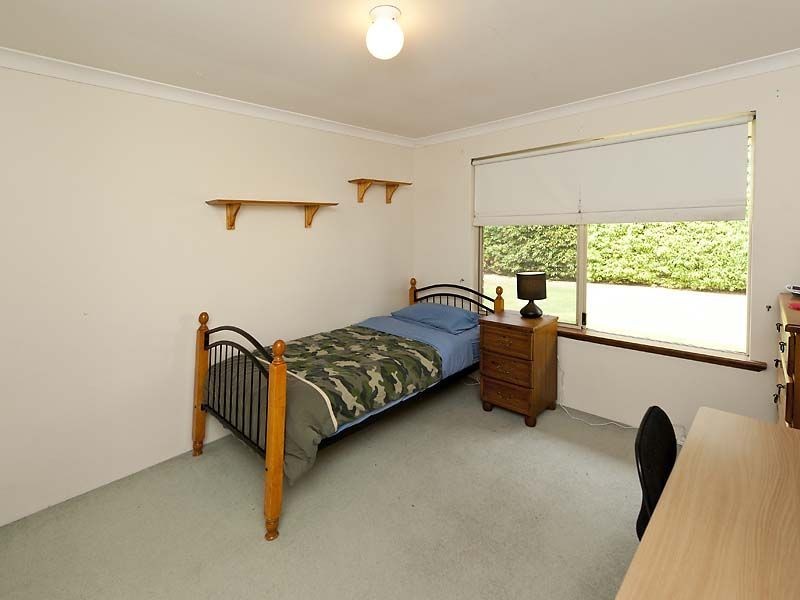 9 Petrea Place, Canning Vale WA 6155