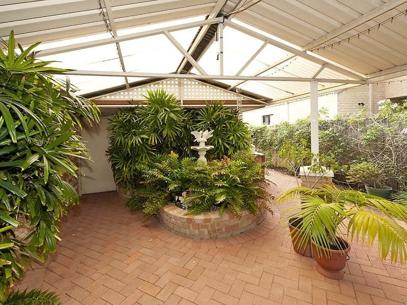 9 Petrea Place, Canning Vale WA 6155