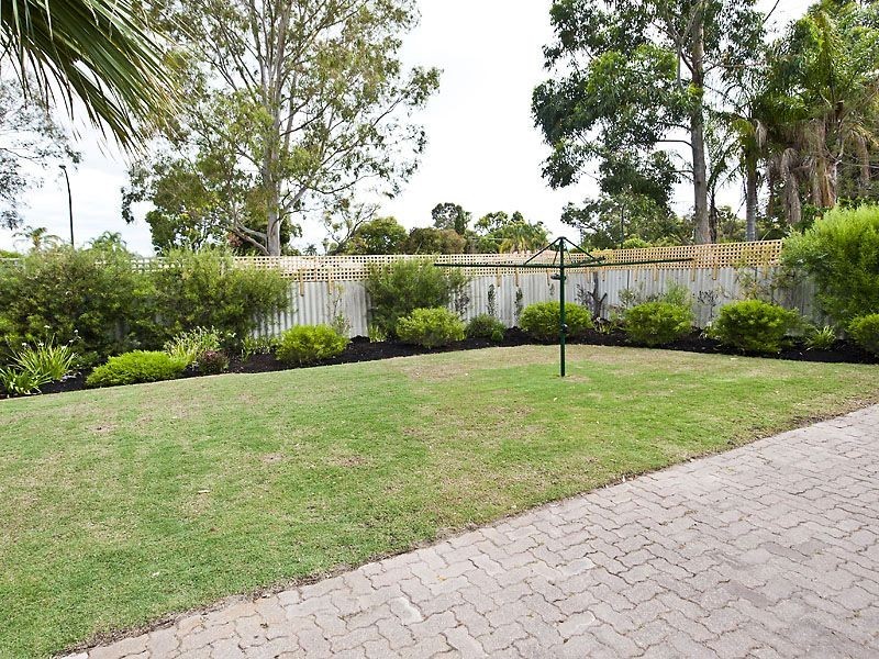 36 Ailsworth Court, Thornlie WA 6108