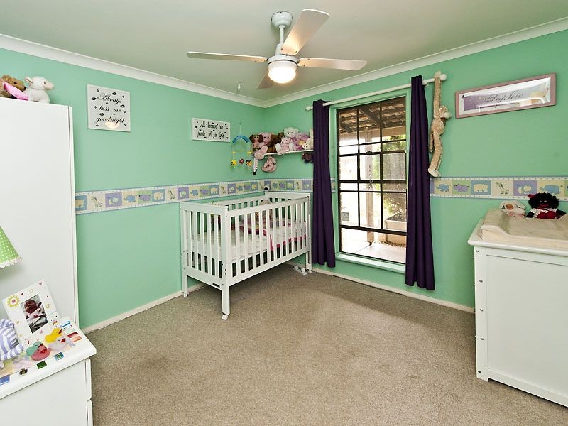 36 Ailsworth Court, Thornlie WA 6108