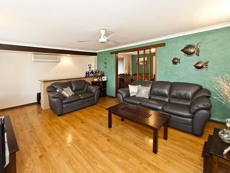 36 Ailsworth Court, Thornlie WA 6108