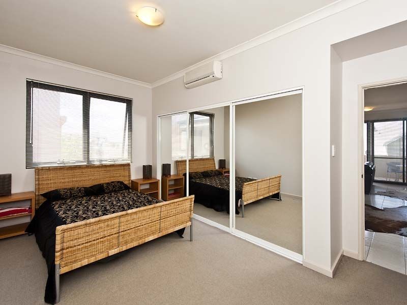 Unit 12, 2-4 Pensioner Guard Road, North Fremantle WA 6159