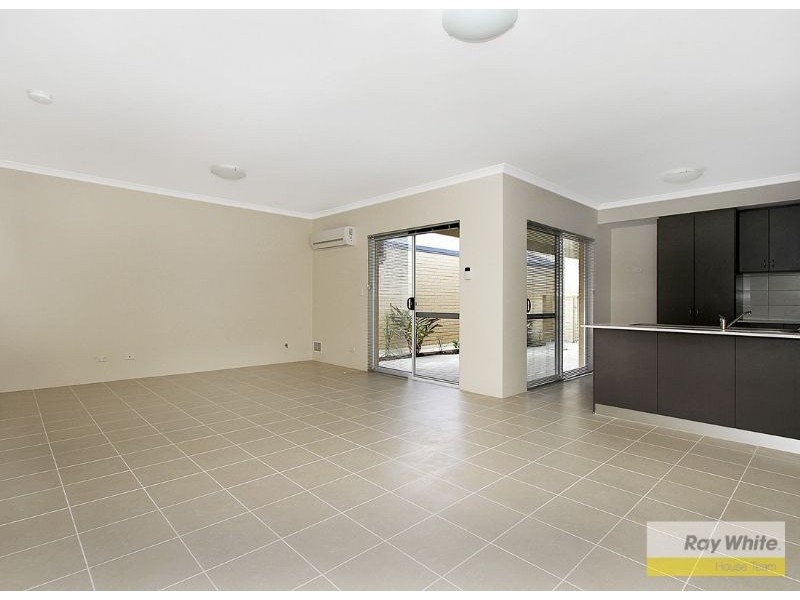 174 Kingsway Road, Darch WA 6065