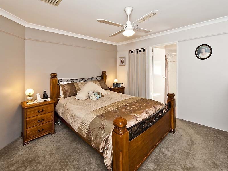 79 Bindoon Loop, Huntingdale WA 6110