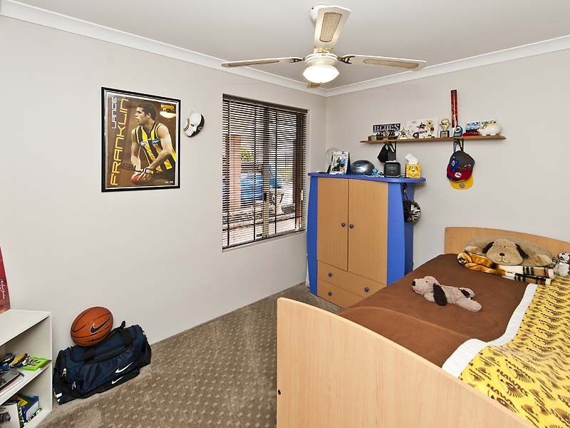 79 Bindoon Loop, Huntingdale WA 6110