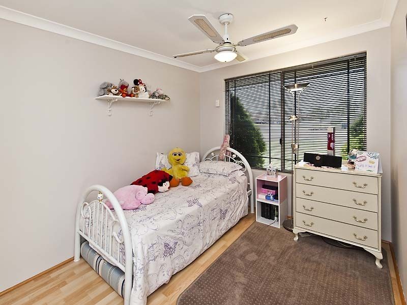 79 Bindoon Loop, Huntingdale WA 6110