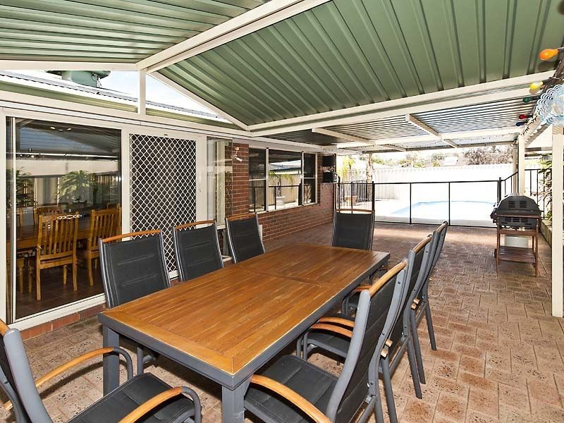 79 Bindoon Loop, Huntingdale WA 6110