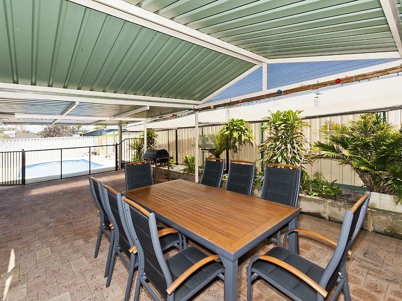 79 Bindoon Loop, Huntingdale WA 6110