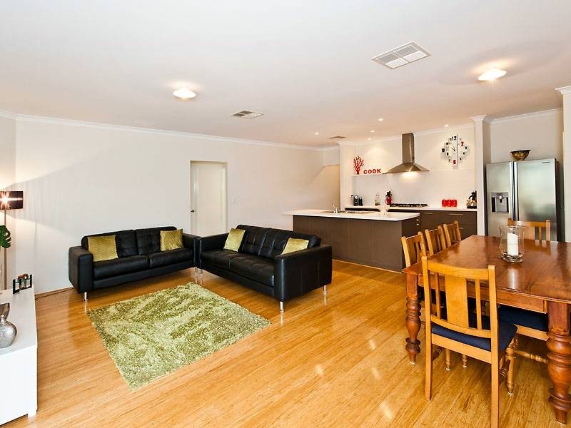 33 Heronwood Glade, Harrisdale WA 6112