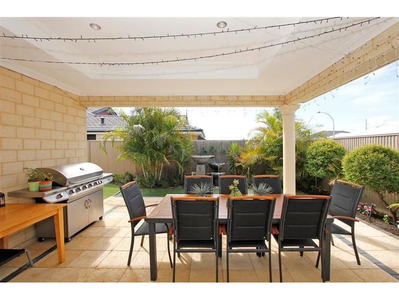 9 Silkwood Street, Southern River WA 6110