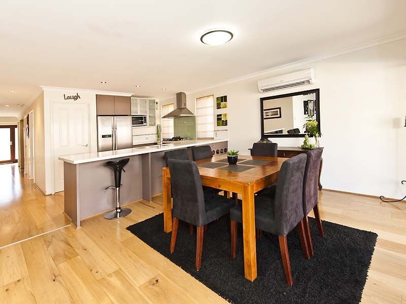 10 St Alban Promenade, Canning Vale WA 6155