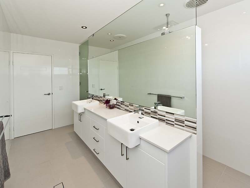 9 Pipeline Boulevard, Piara Waters WA 6112