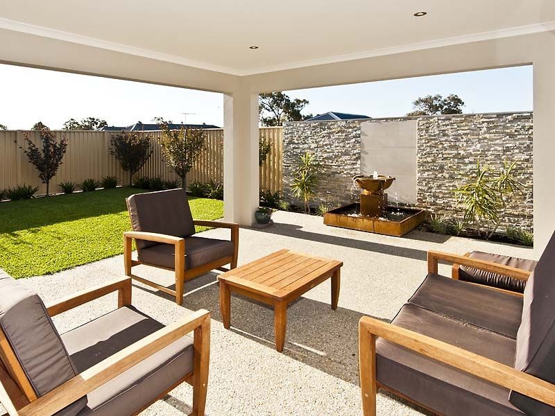 9 Pipeline Boulevard, Piara Waters WA 6112