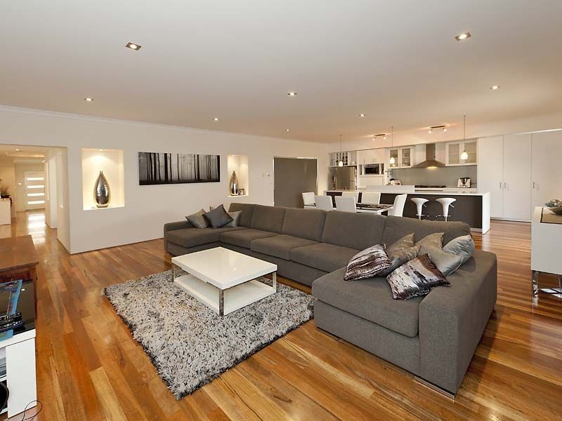 120 Columbia Parkway, Piara Waters WA 6112