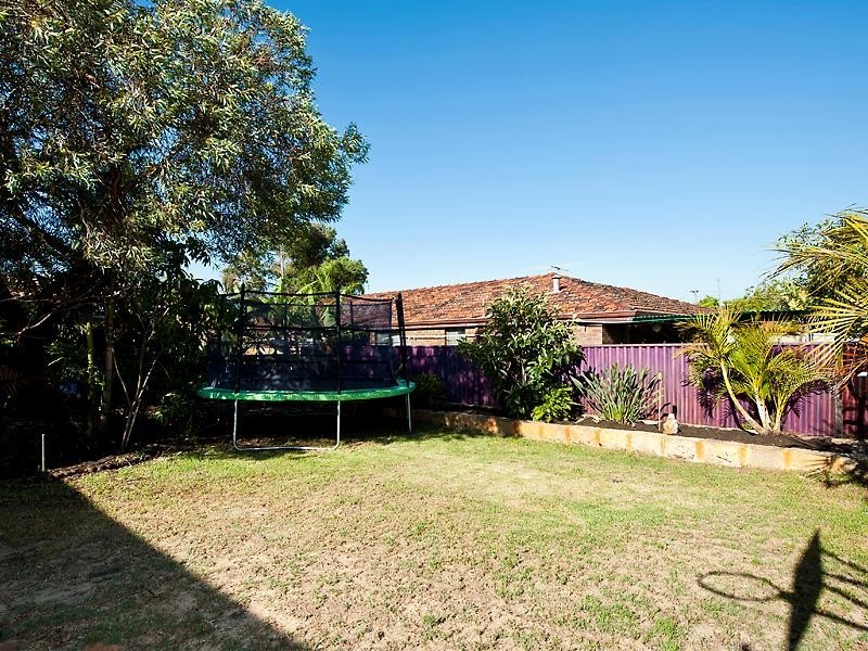 2 Balista Street, Riverton WA 6148