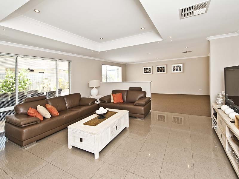 3 Artizan Pass, Piara Waters WA 6112