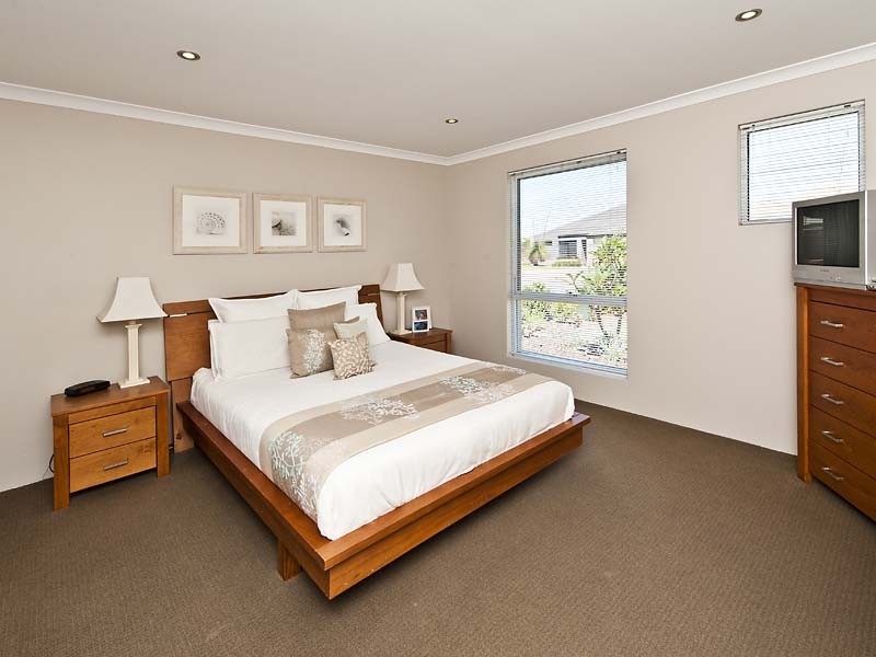 3 Artizan Pass, Piara Waters WA 6112