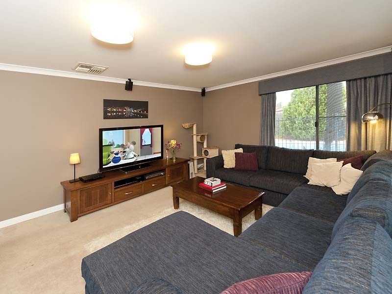 46 Feltbush Mews, Canning Vale WA 6155