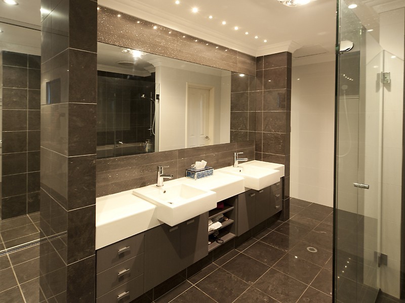 32 Castlewood Parkway, Southern River WA 6110