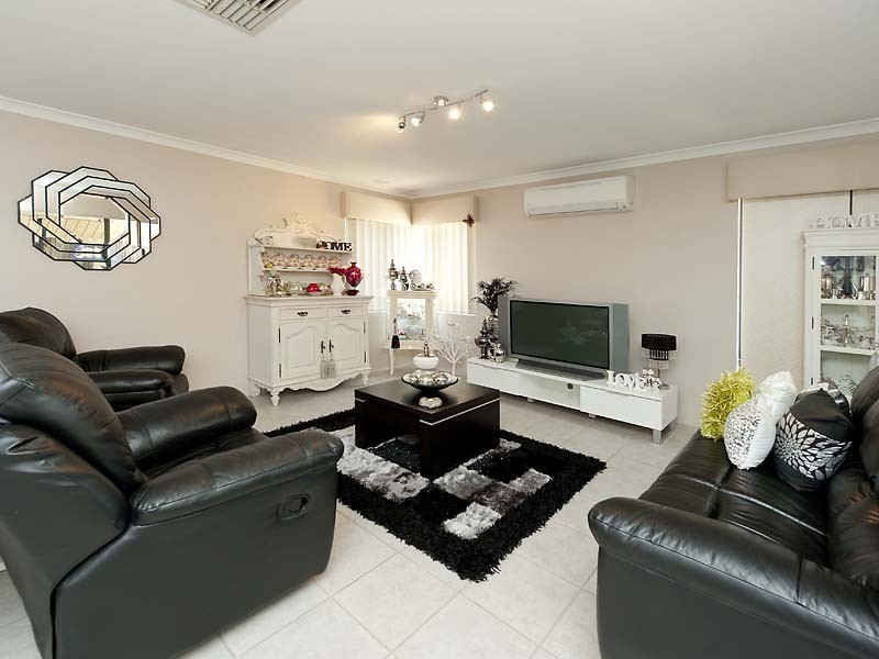 15 Casey Close, Canning Vale WA 6155